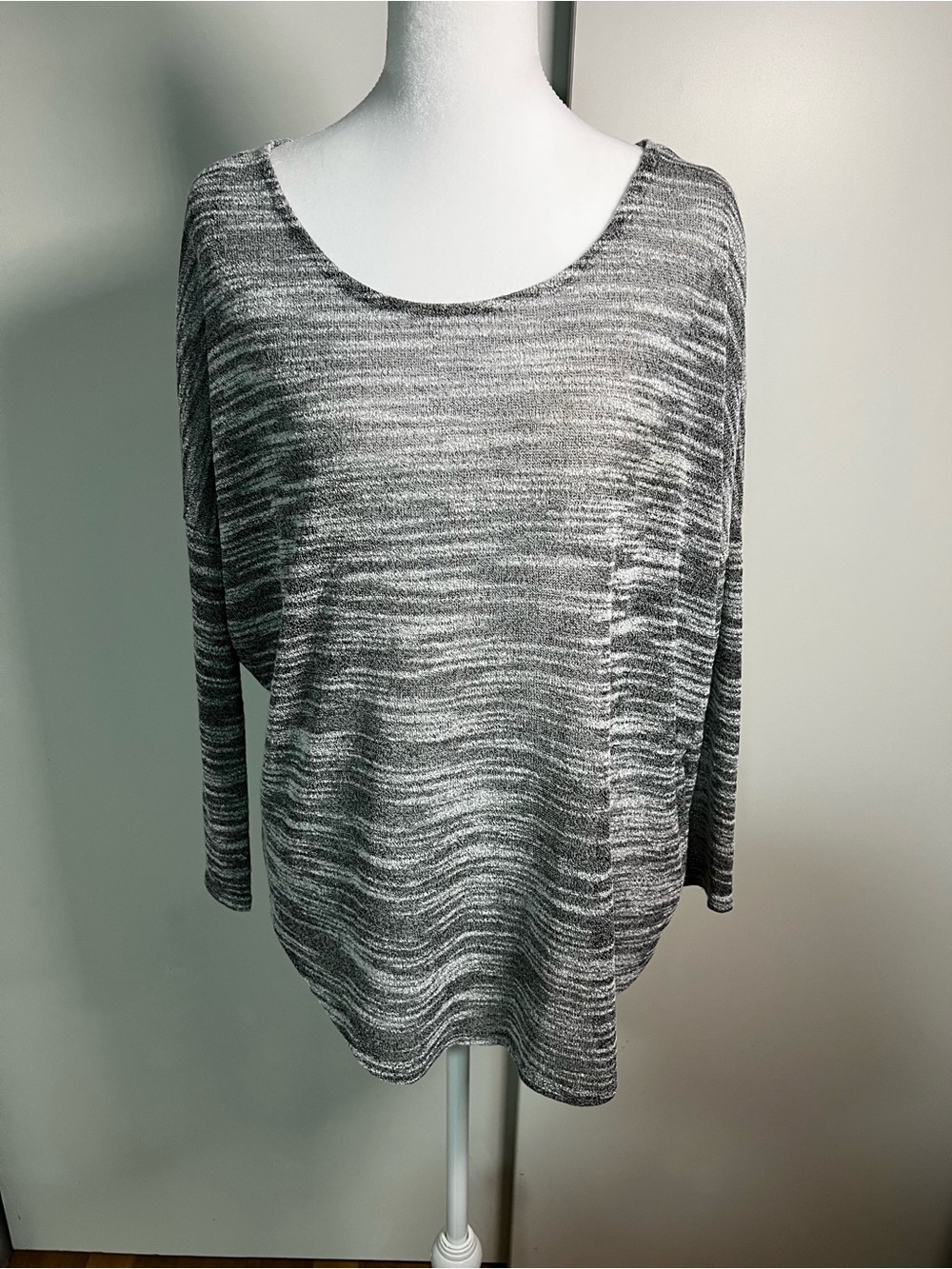 Olive & Oak Gray Marled Scoop Neck Pullover
